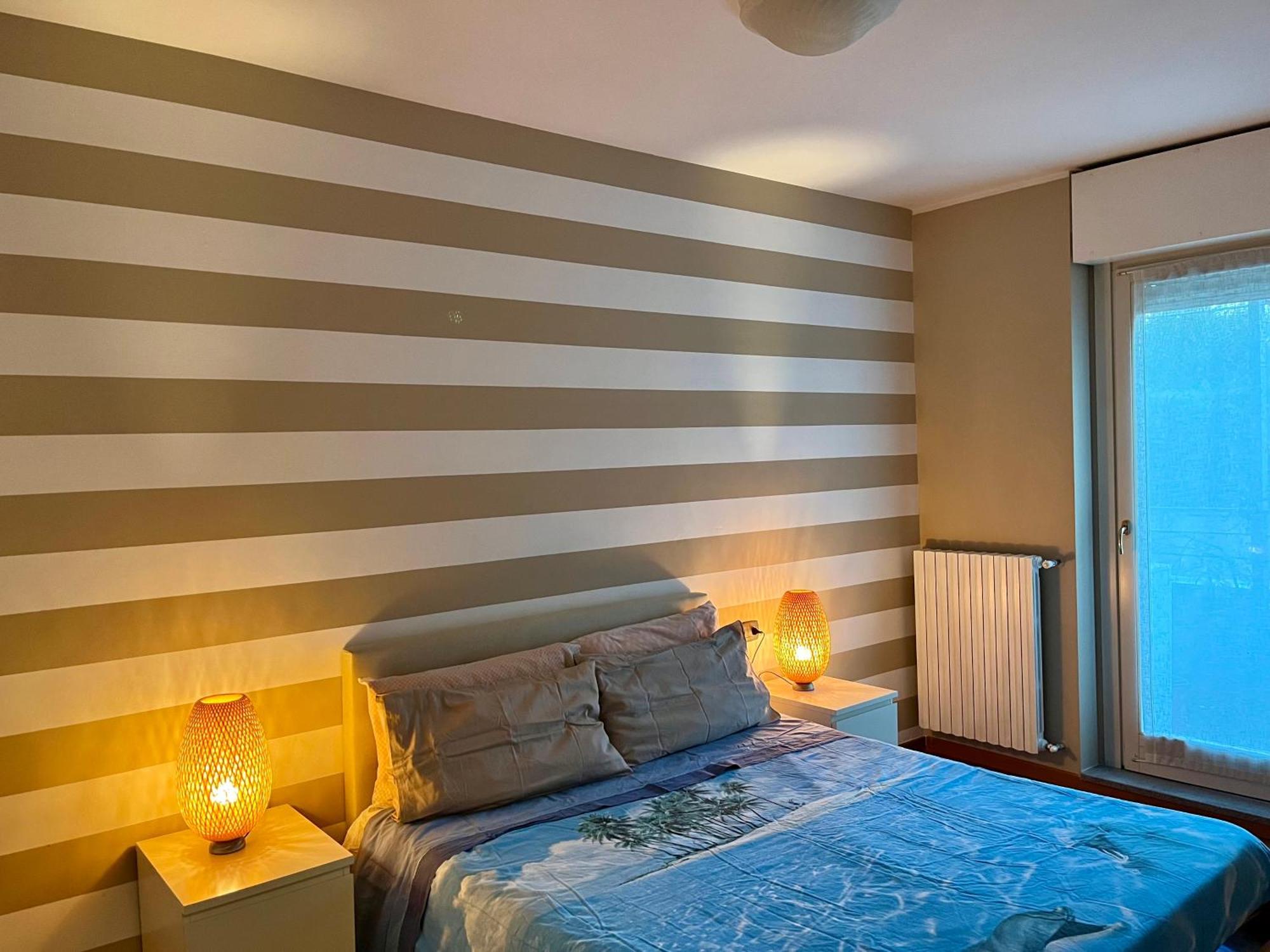 Apartamento Bergamo Bilocale Nuovo In Centro 4 Posti Letto Exterior foto